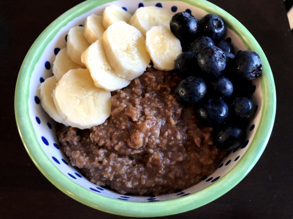 Cocoa Quick Oats with Fruit